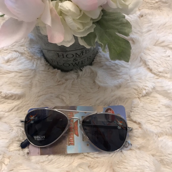 Boys Disney Store Sunglasses NWT - Picture 10 of 11